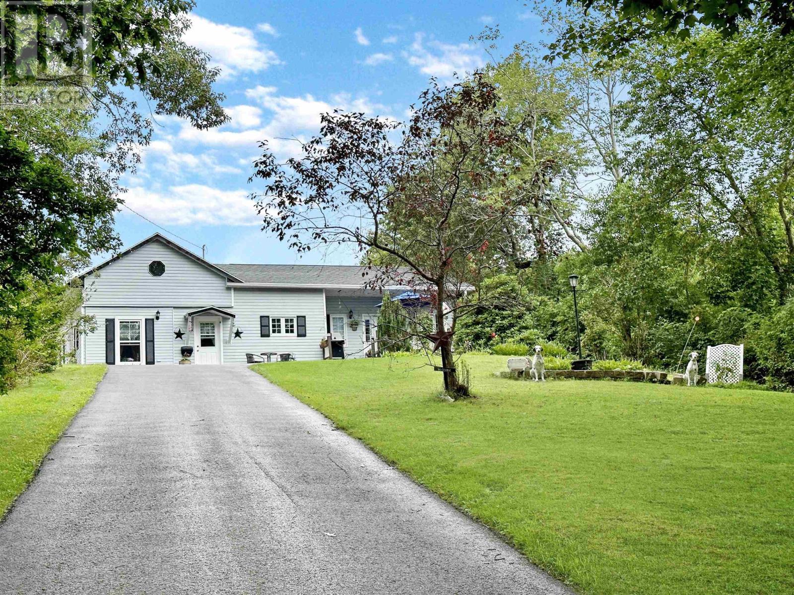 For sale 21 Ramey Road, Bridgewater, Nova Scotia B4V2R2 202317588