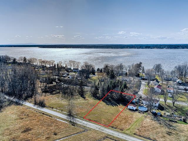 For sale: 15e Avenue E., Venise-en-Québec, Quebec J0J2K0