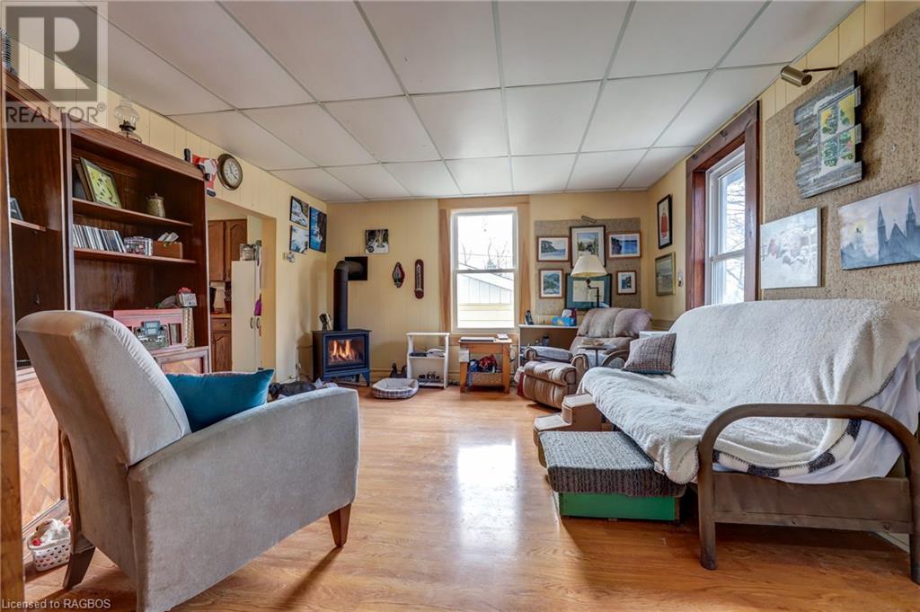 For sale 709 GOULD Street, Wiarton, Ontario N0H2T0 40522200 REALTOR.ca