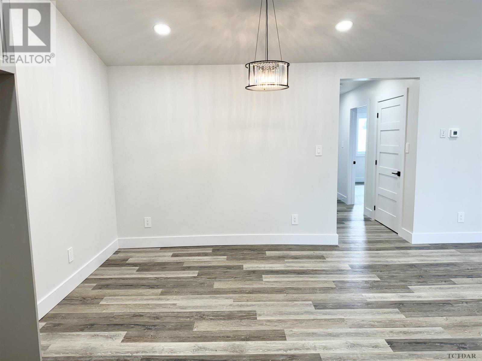 For sale 14 Golf ST, Kapuskasing, Ontario P5N3J6 TM231712 REALTOR.ca