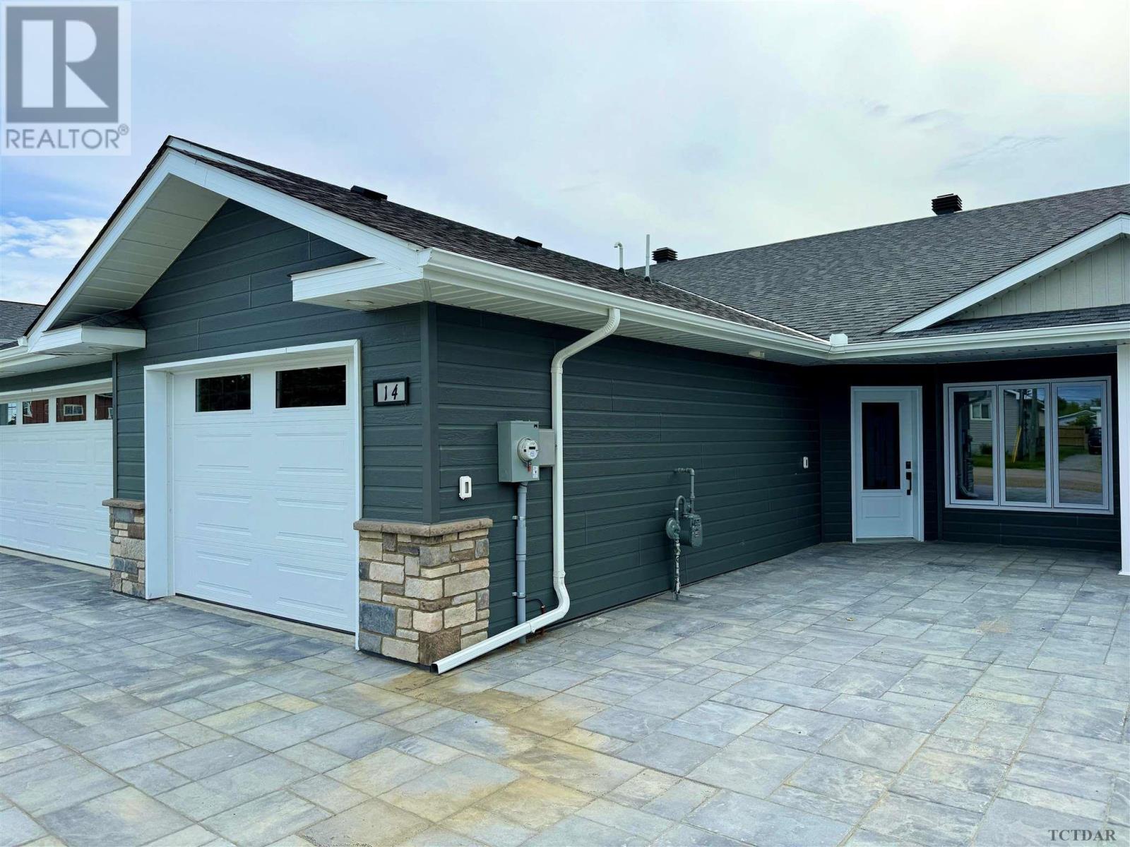 For sale 14 Golf ST, Kapuskasing, Ontario P5N3J6 TM231712 REALTOR.ca