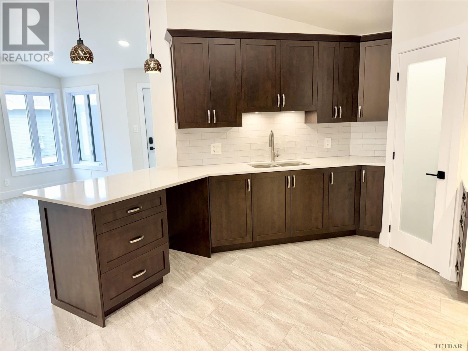 For sale 18 Golf ST, Kapuskasing, Ontario P5N3J6 TM231714 REALTOR.ca