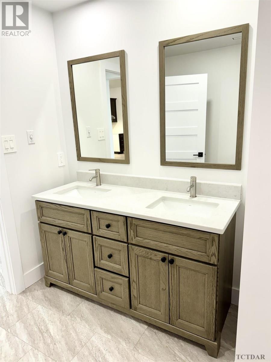 For sale 18 Golf ST, Kapuskasing, Ontario P5N3J6 TM231714 REALTOR.ca