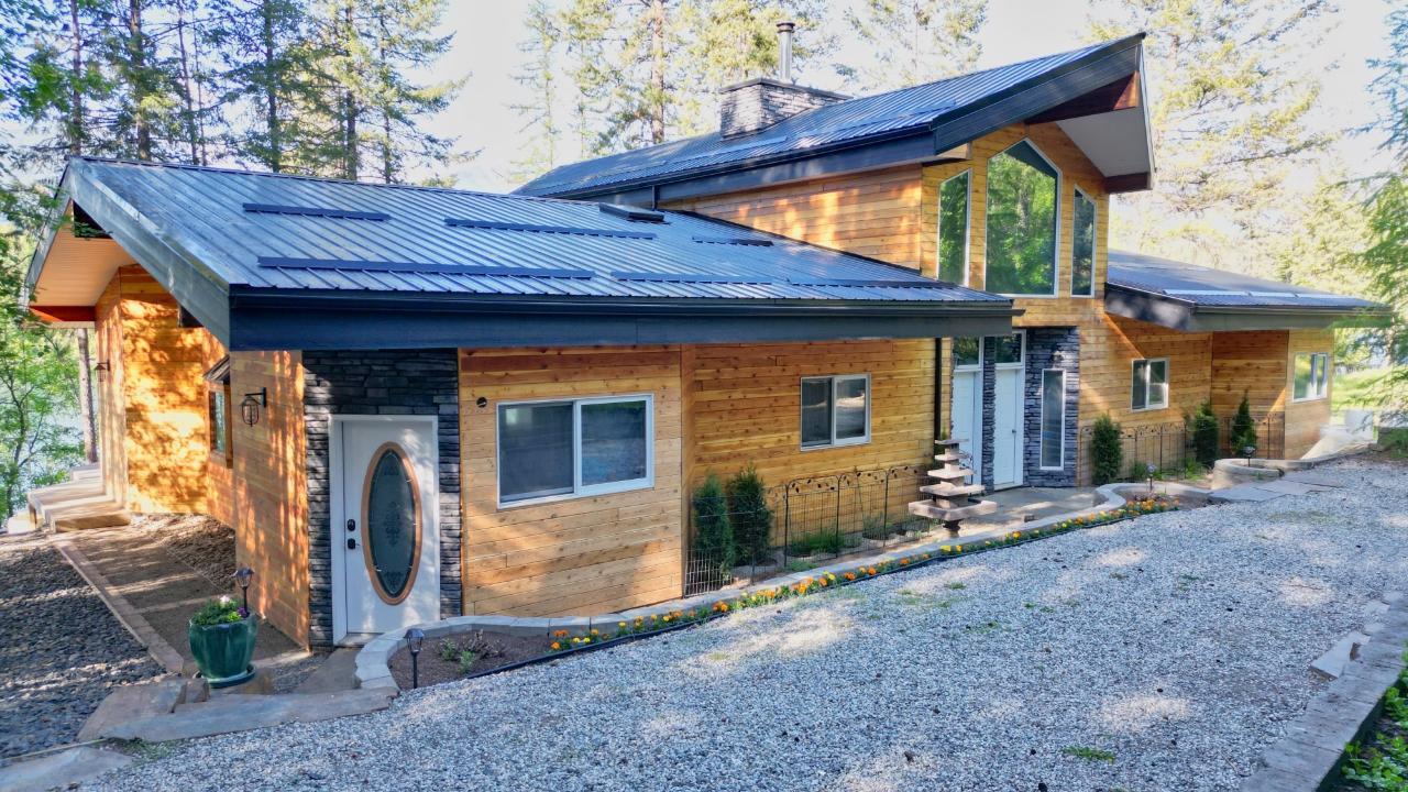 For sale 1323 TIE LAKE SHORE ROAD S, Jaffray, British Columbia V0B1T0