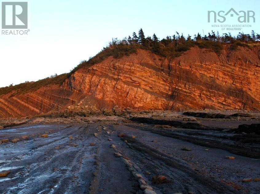 For sale 27 Hurley Road, Joggins, Nova Scotia B0L1A0 202325662