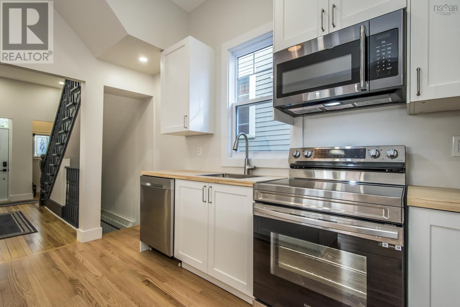 For sale 6143 Pepperell Street, Halifax Peninsula, Nova Scotia B3H2P1