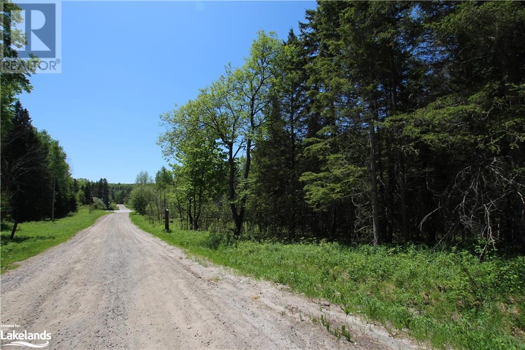 For sale 0 OLD NIPISSING Road N, Commanda, Ontario P0H1J0 40523206