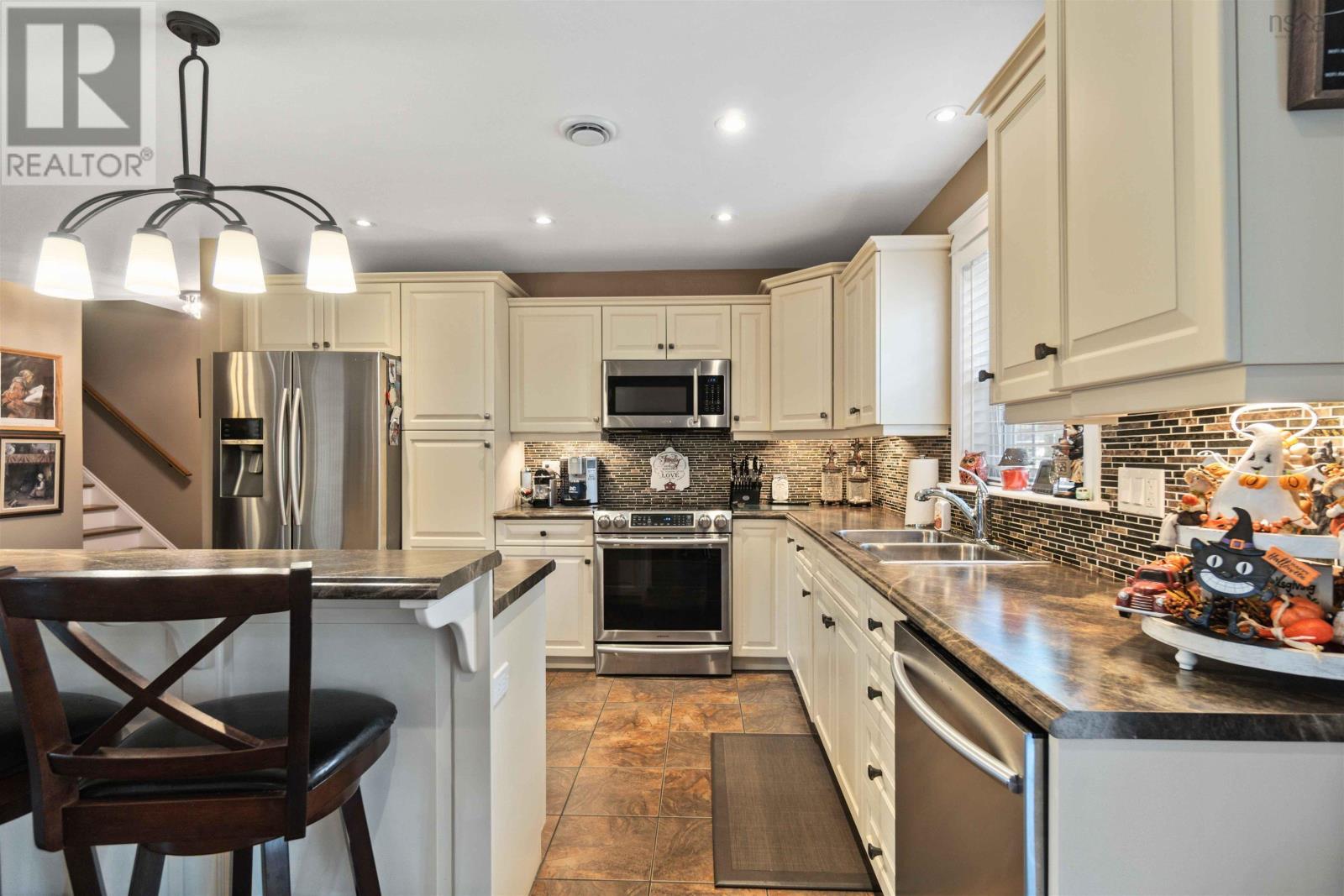 For sale 28 Olympiad Drive, Nictaux, Nova Scotia B0S1P0 202324162