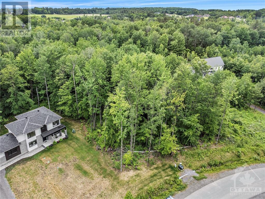 For sale 1590 KINSELLA DRIVE, Ottawa, Ontario K4C1A9 1371628