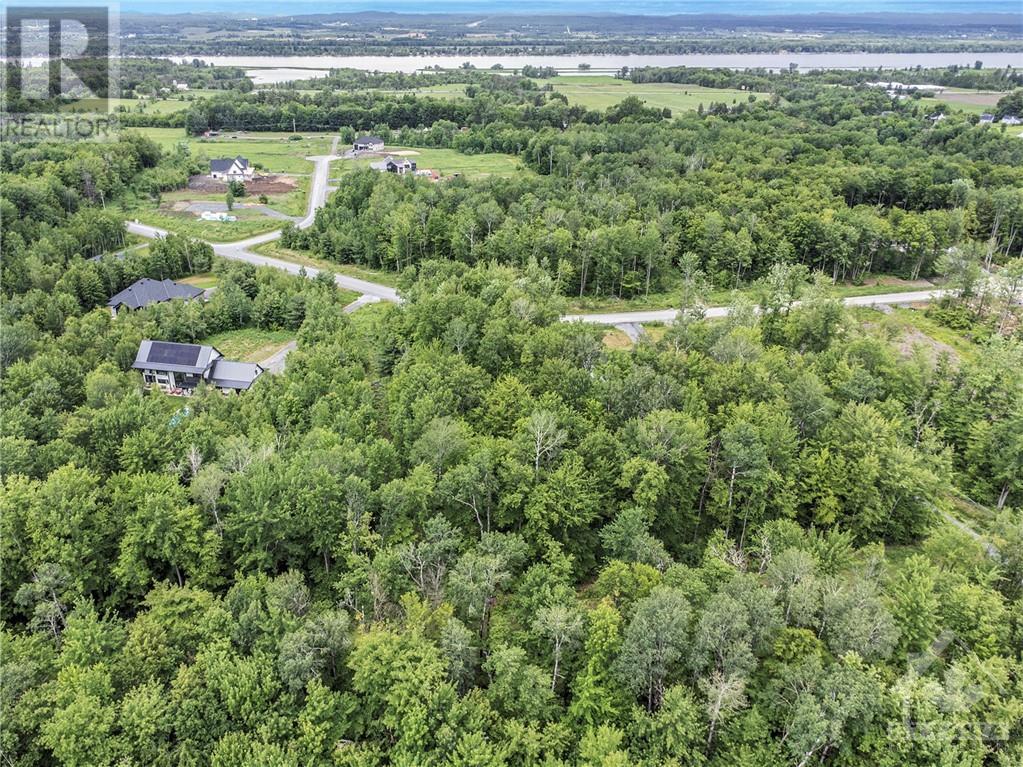 For sale 1590 KINSELLA DRIVE, Ottawa, Ontario K4C1A9 1371628