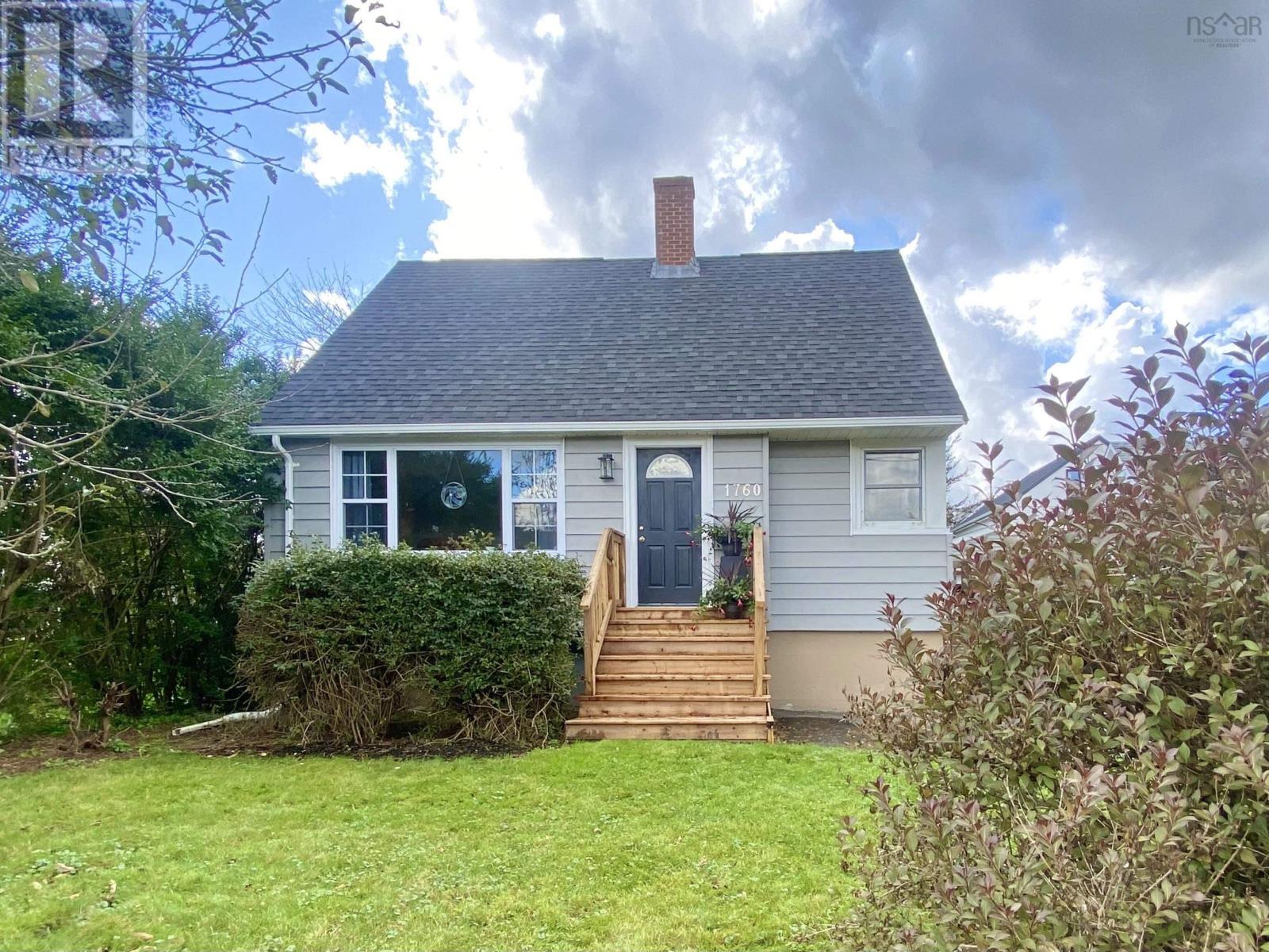 For sale 1760 St Margarets Bay Road, Timberlea, Nova Scotia B3T1K9