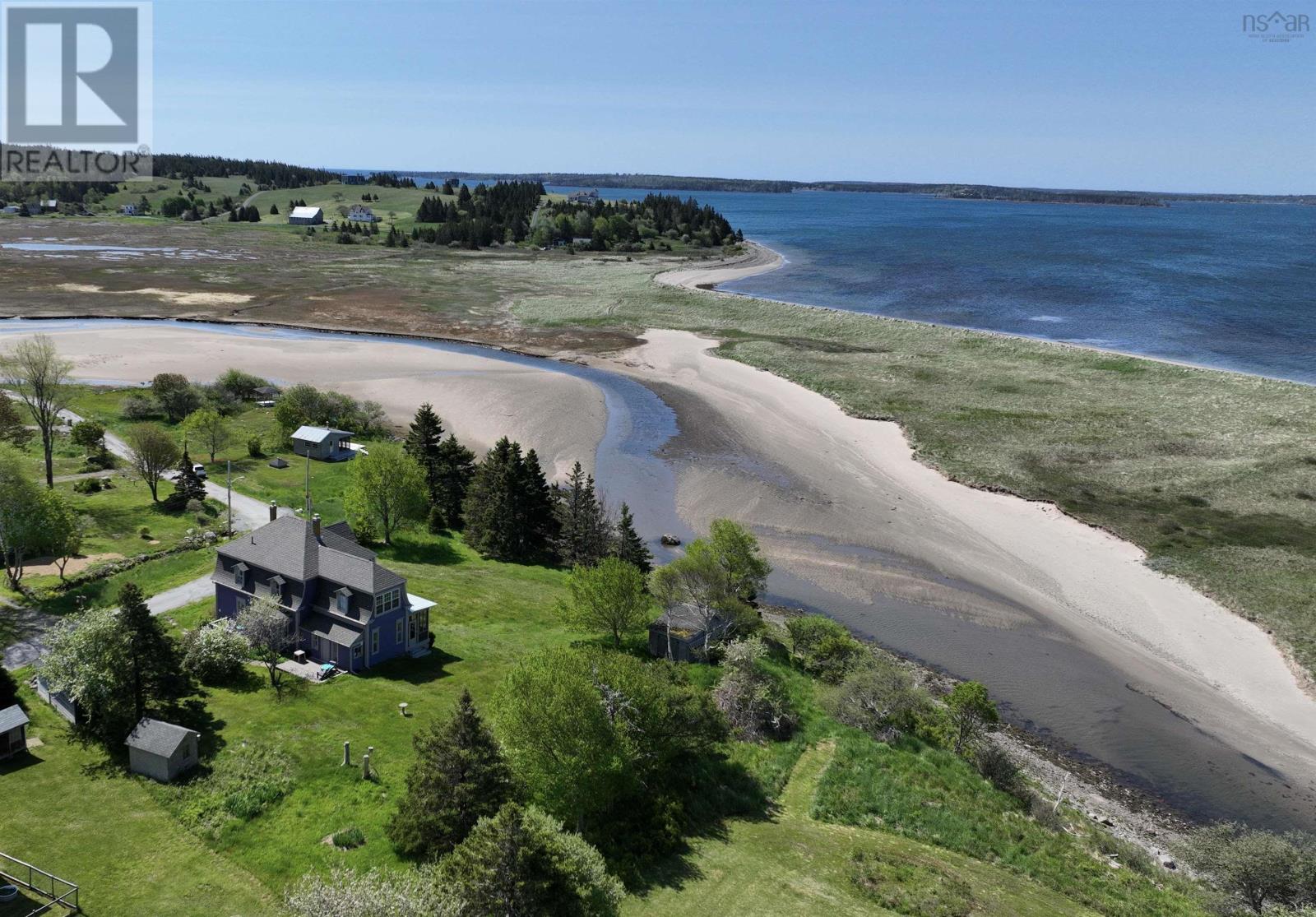 For sale 126 Five Houses Road, Lower LaHave, Nova Scotia B4C0V8 202319591 REALTOR.ca