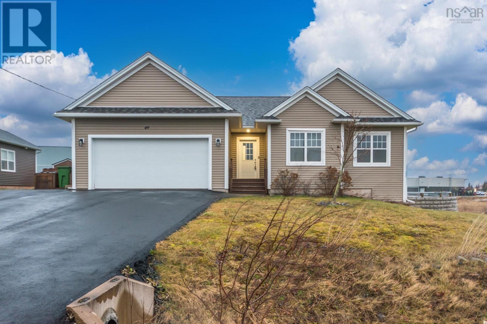 For sale 49 Perry Crescent, Stewiacke, Nova Scotia B0N2J0 202325702