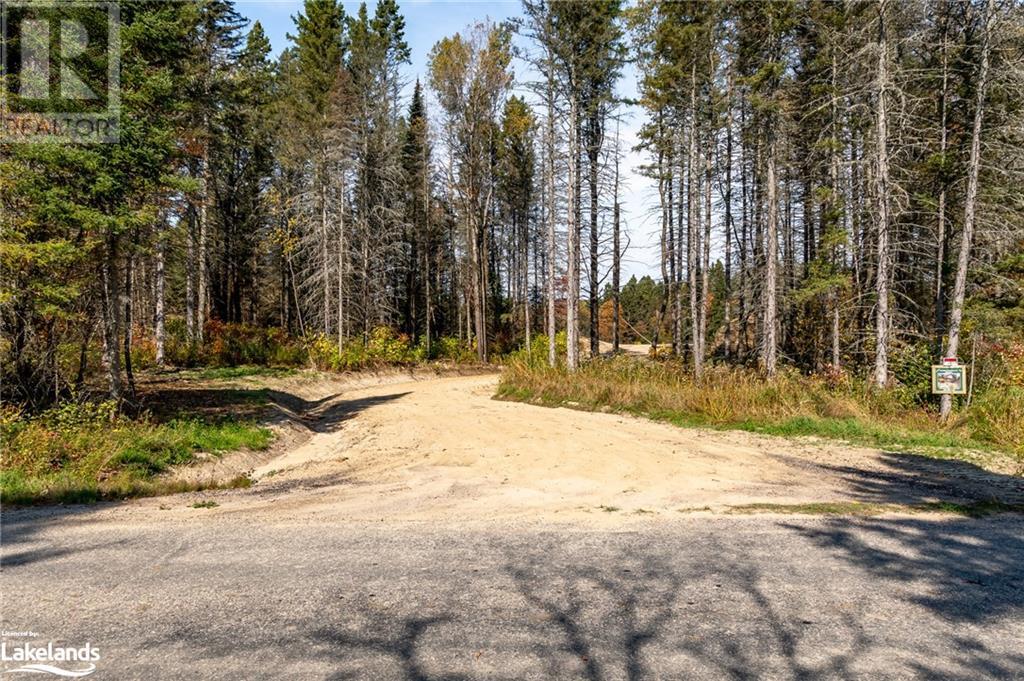 For sale LOT 3 N PICKEREL LAKE Road, Armour, Ontario P0A1C0 40522310