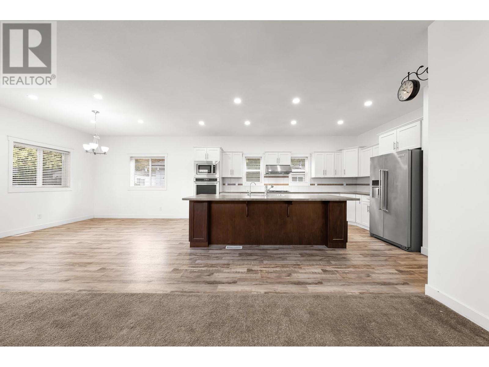 For sale 132 145 KING EDWARD STREET, Coquitlam, British Columbia V3K6M2 R2829369 REALTOR.ca