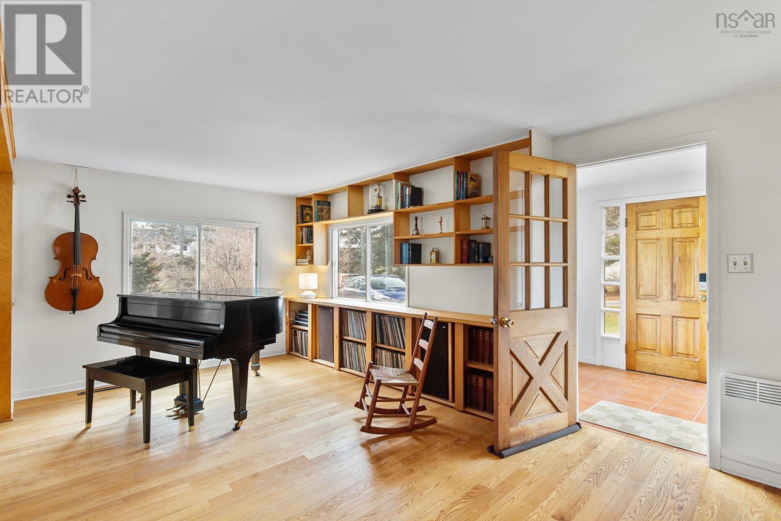 For sale 34 Schooner Cove Road, Head Of St. Margarets Bay, Nova Scotia