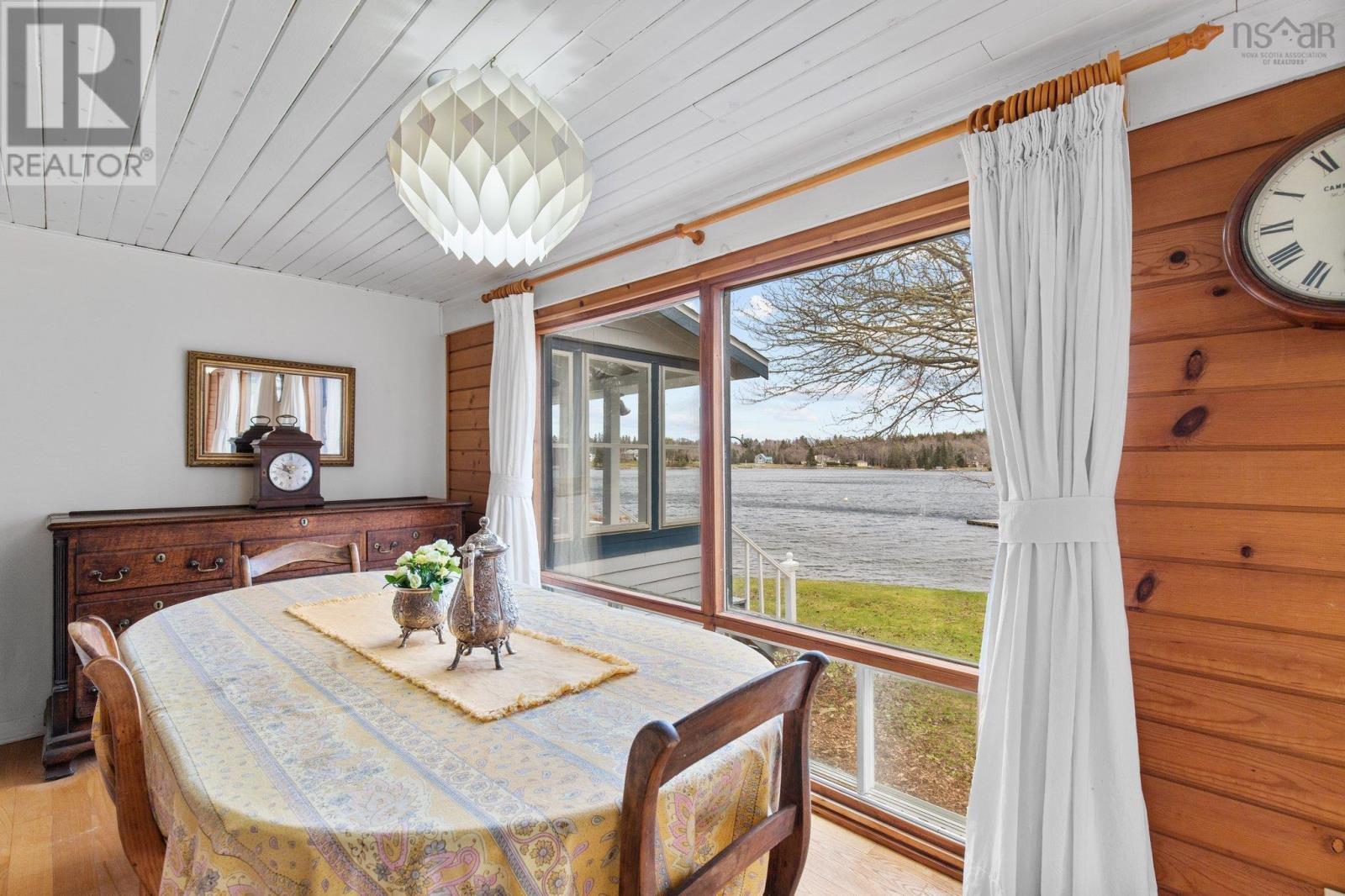 For sale 34 Schooner Cove Road, Head Of St. Margarets Bay, Nova Scotia