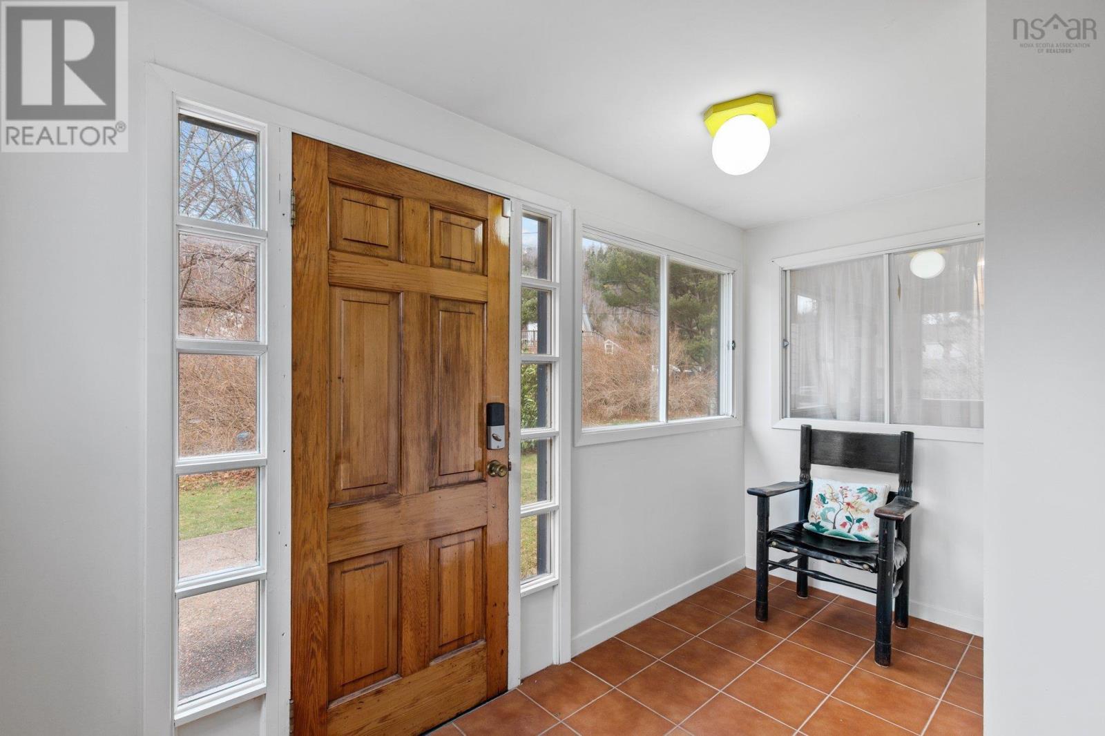 For sale 34 Schooner Cove Road, Head Of St. Margarets Bay, Nova Scotia