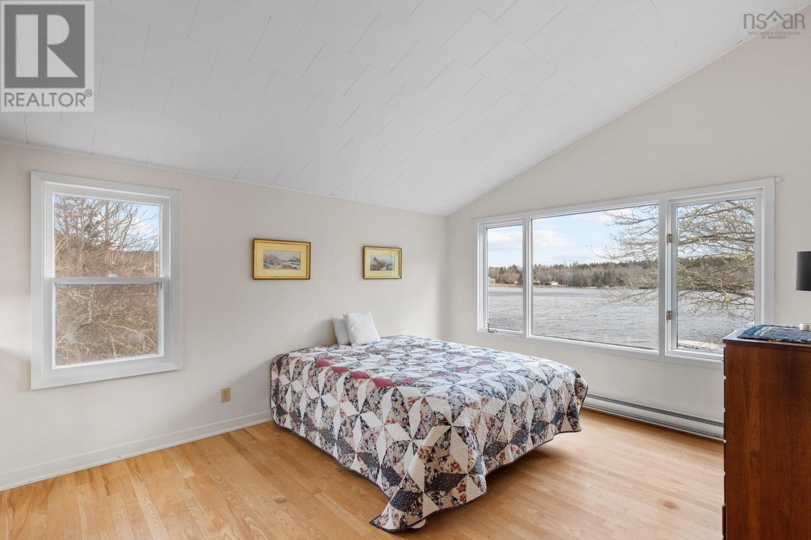 For sale 34 Schooner Cove Road, Head Of St. Margarets Bay, Nova Scotia