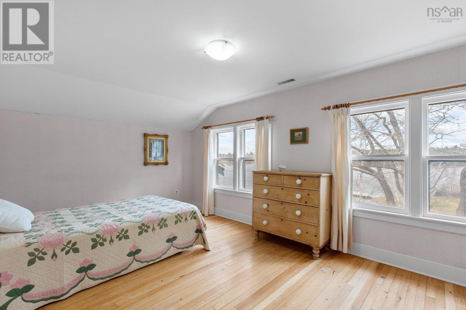 For sale 34 Schooner Cove Road, Head Of St. Margarets Bay, Nova Scotia