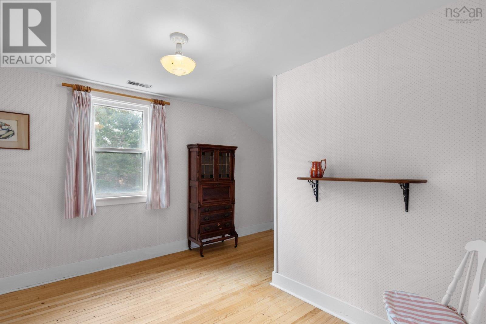 For sale 34 Schooner Cove Road, Head Of St. Margarets Bay, Nova Scotia