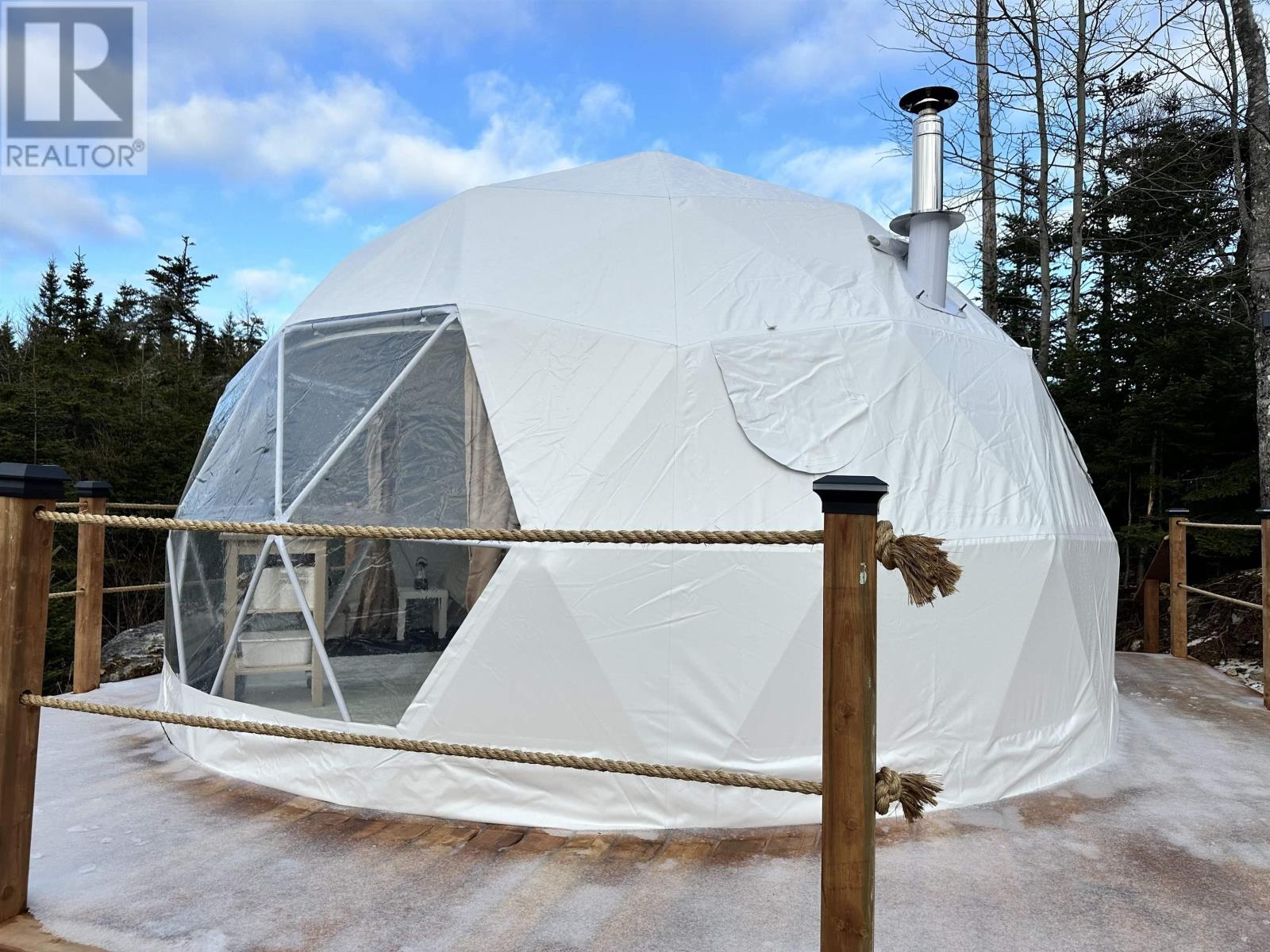 For sale 8463 Highway 7, Musquodoboit Harbour, Nova Scotia B0J2L0