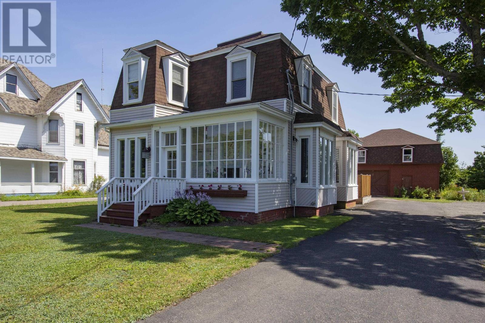 For sale 388 Main Street, Parrsboro, Nova Scotia B0M1S0 202325844