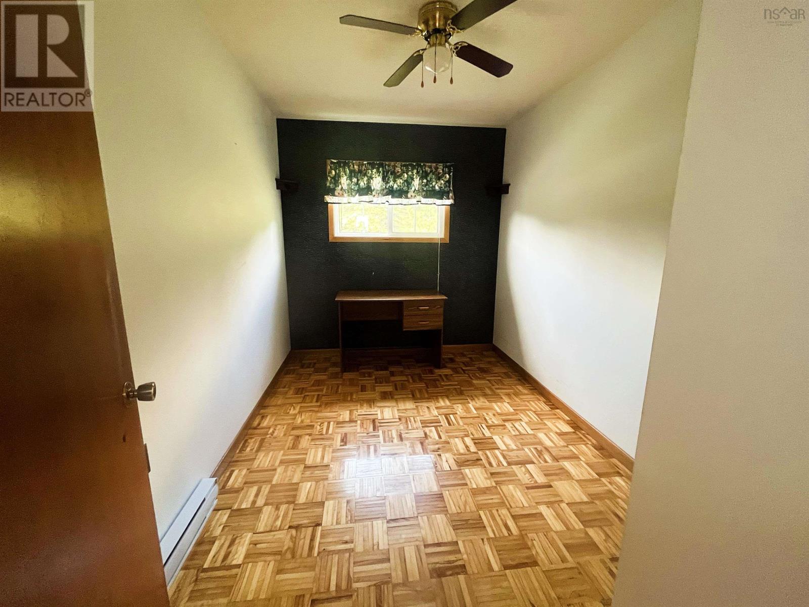 For sale 96 Landry Lane, Sampsonville, Nova Scotia B0E3B0 202400005