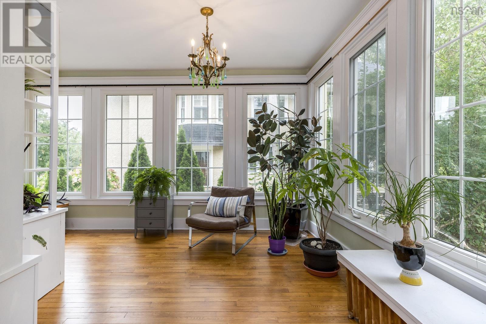 For sale 580 Main Street, Wolfville, Nova Scotia B4P1E6 202320863