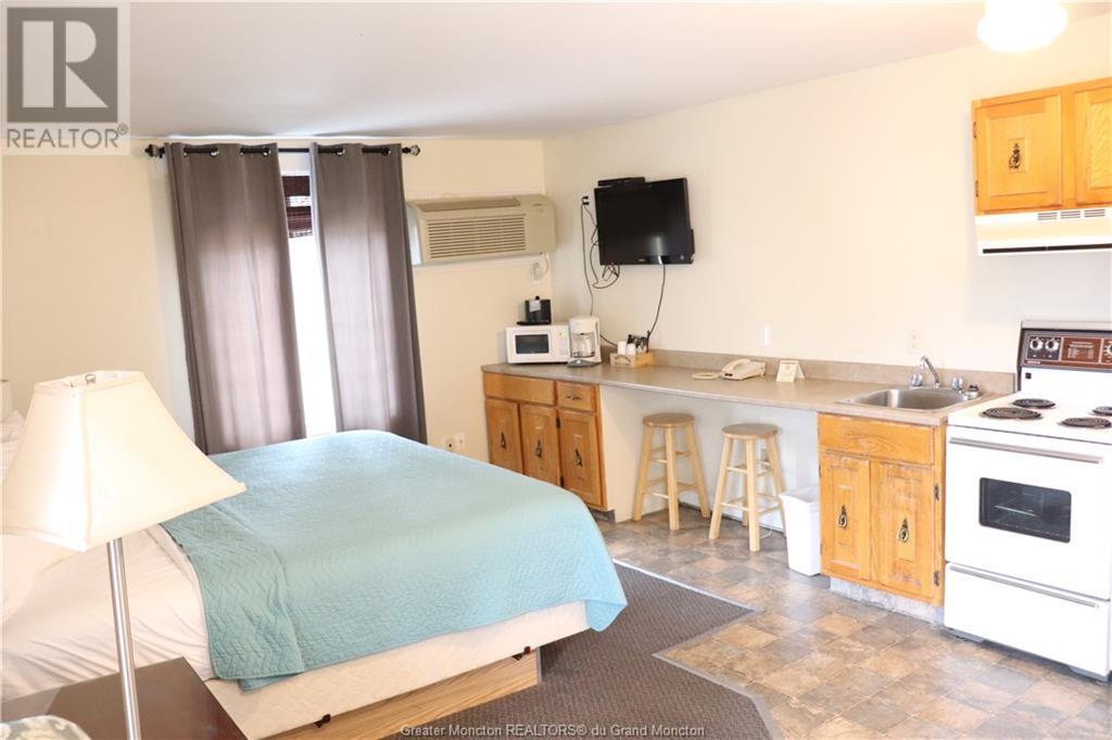 For sale 6165 Weldon ST, Moncton, New Brunswick E1C5V9 M142522