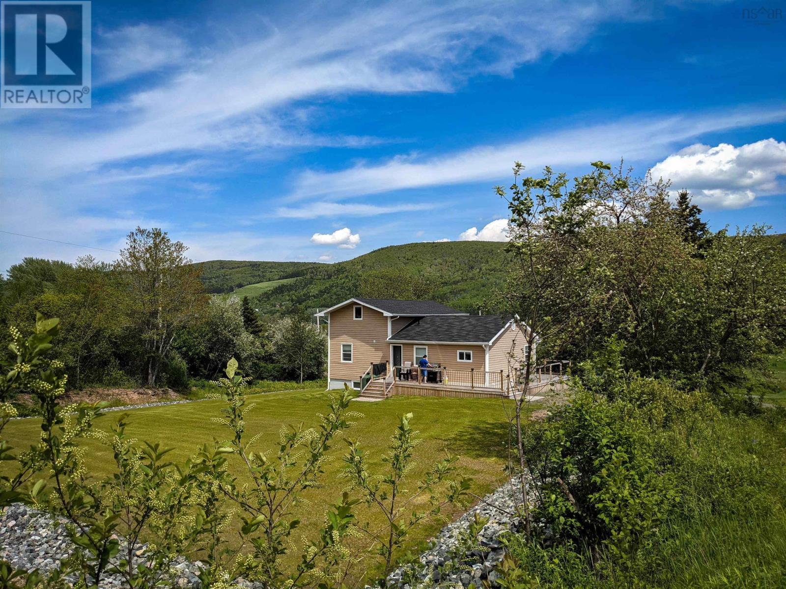 For sale 8243 Cabot Trail, Margaree Forks, Nova Scotia B0E2A0 202323891 REALTOR.ca