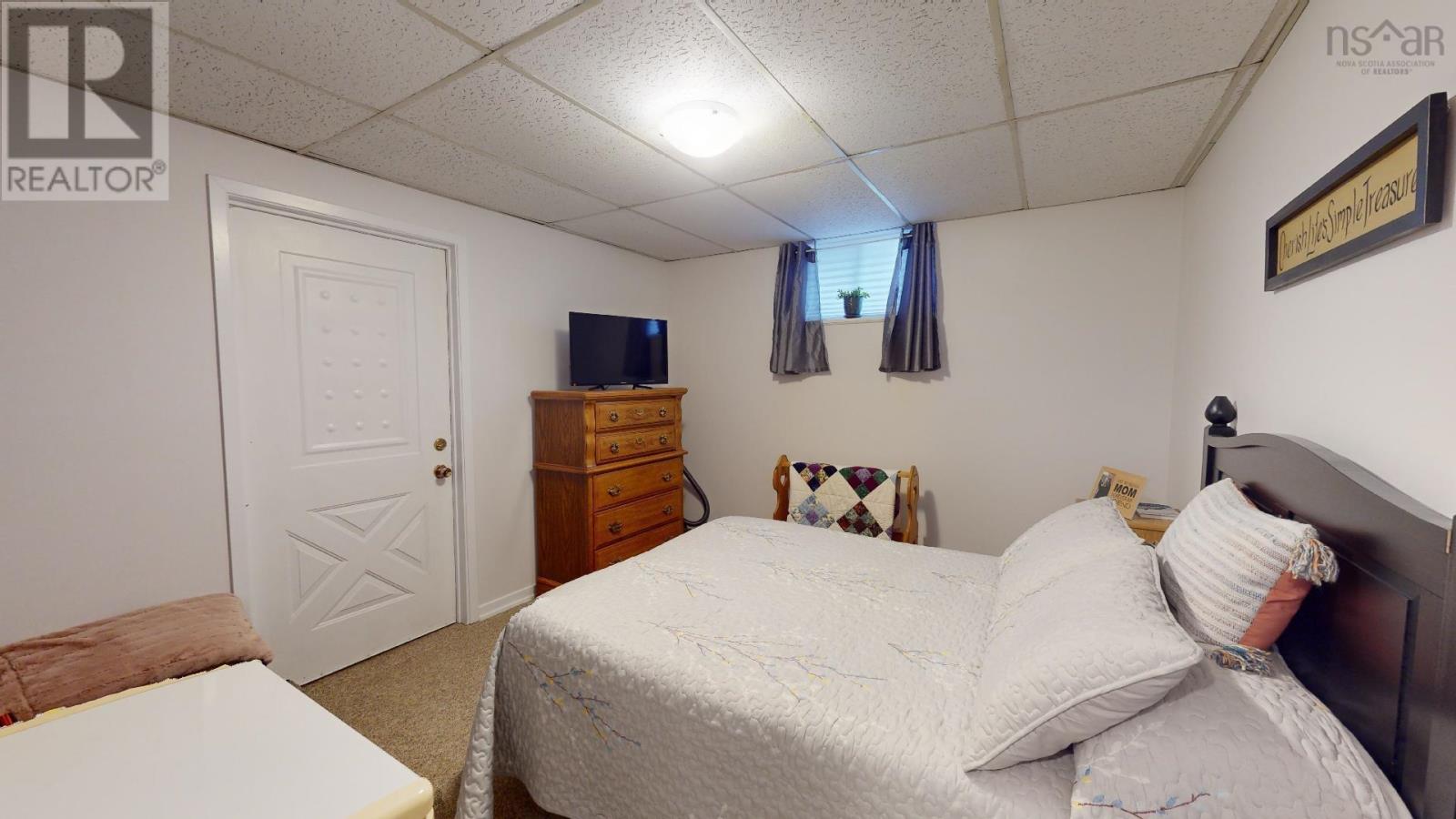 For sale 393 Little Harbour Road, New Glasgow, Nova Scotia B2H3S9