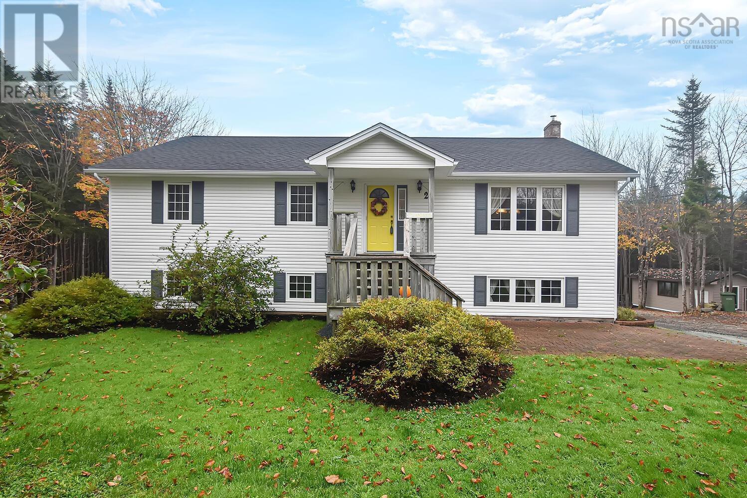 For sale 22 Jarret Lane, Hammonds Plains, Nova Scotia B4B1M9