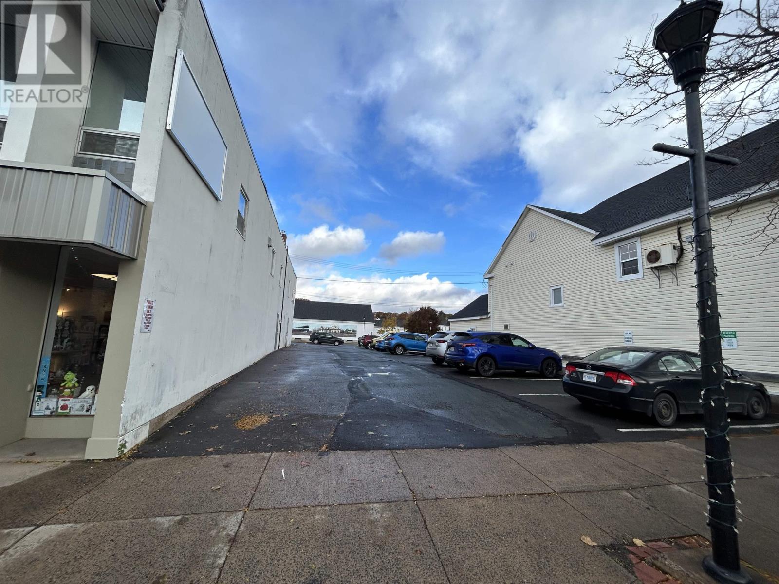 For sale 49 ster Street, Kentville, Nova Scotia B4N1H4 202325661