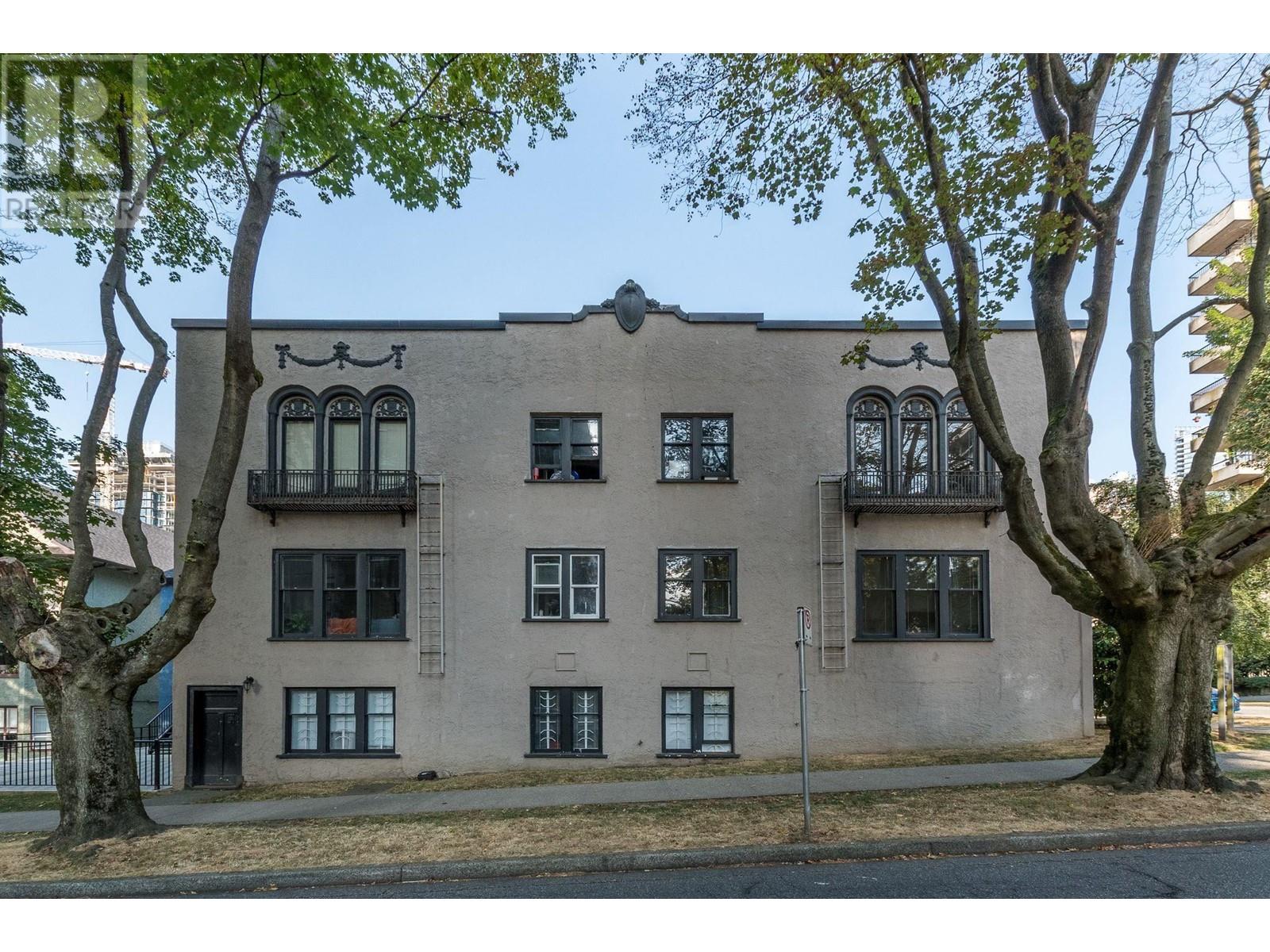 For rent 9 935 JERVIS STREET, Vancouver, British Columbia V6E2B5