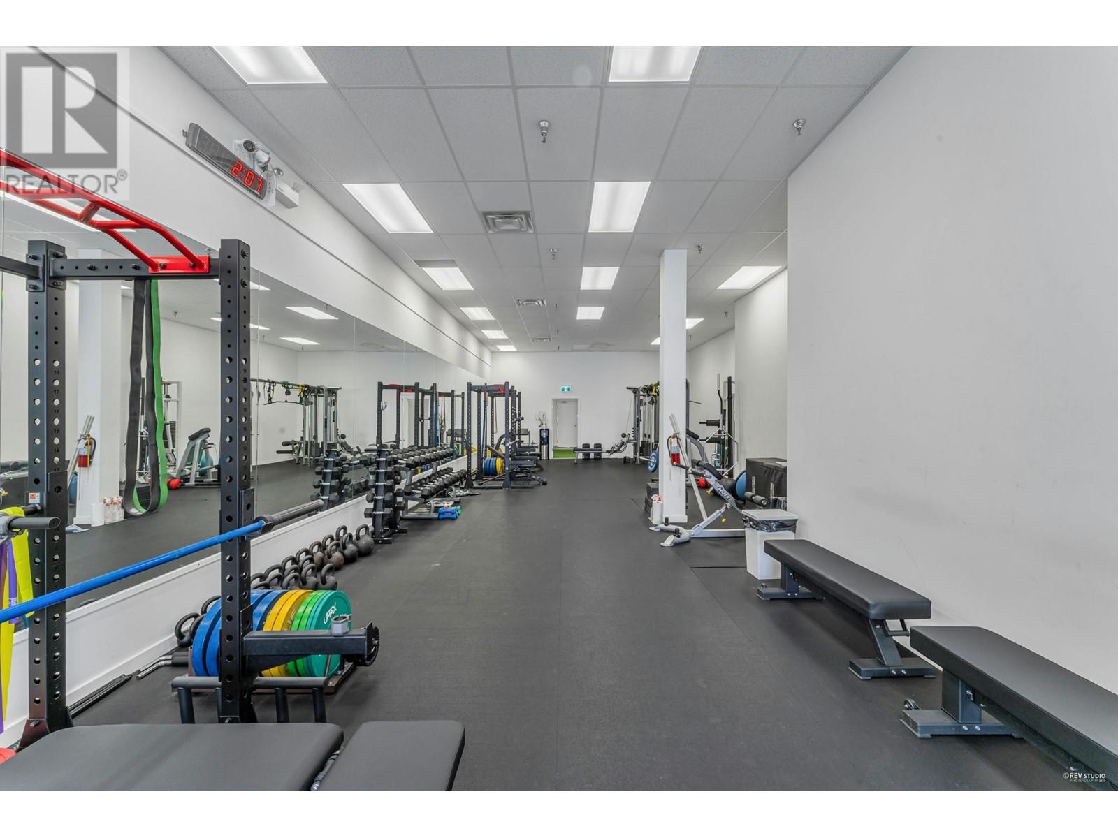 Paragon Fitness - 1665 Manning Ave, Port Coquitlam, BC V3B 1K7