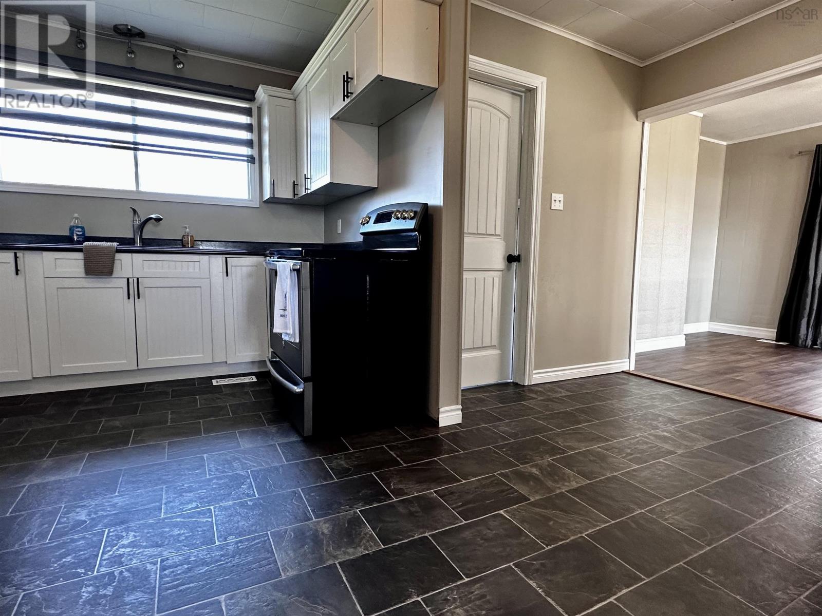 For sale 2752 Highway 3, Barrington, Nova Scotia B0W1E0 202323892