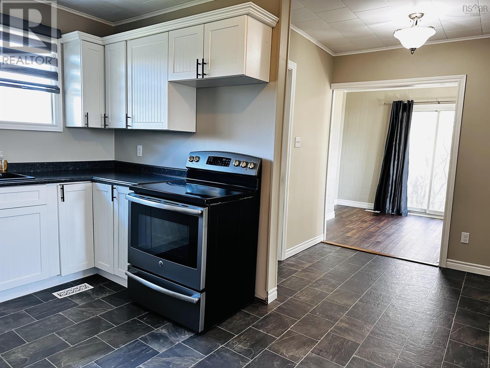 For sale 2752 Highway 3, Barrington, Nova Scotia B0W1E0 202323892