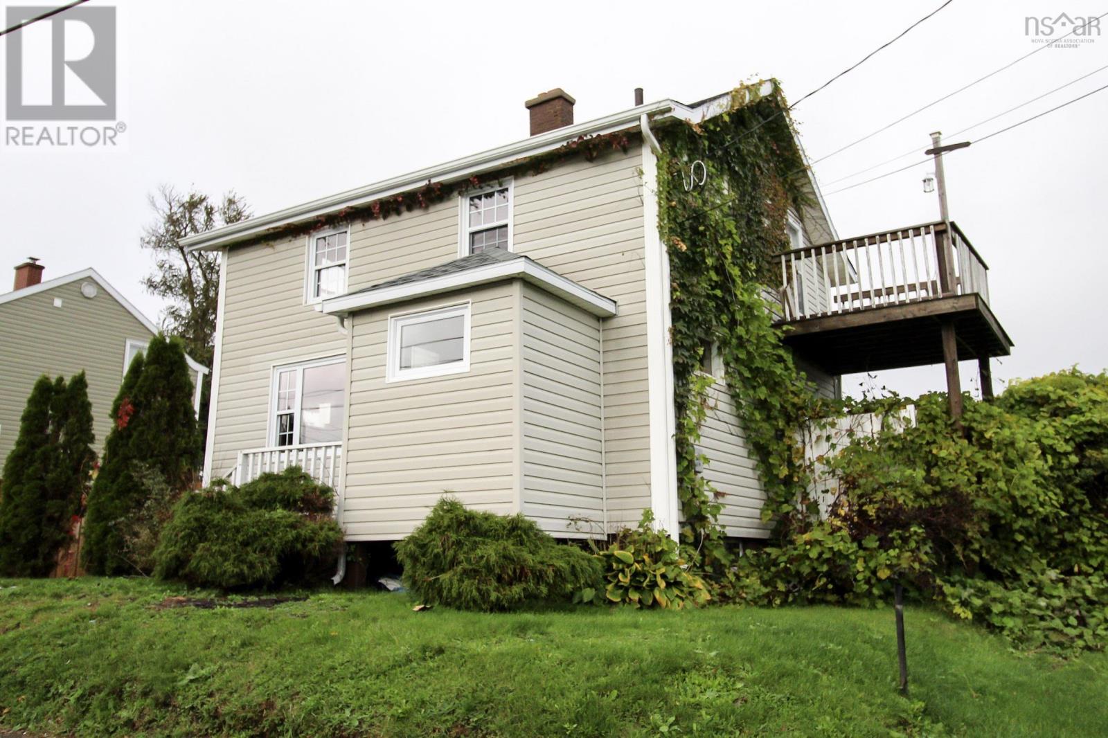 For sale 5 Hillier Street, Glace Bay, Nova Scotia B1A1A5 202323214