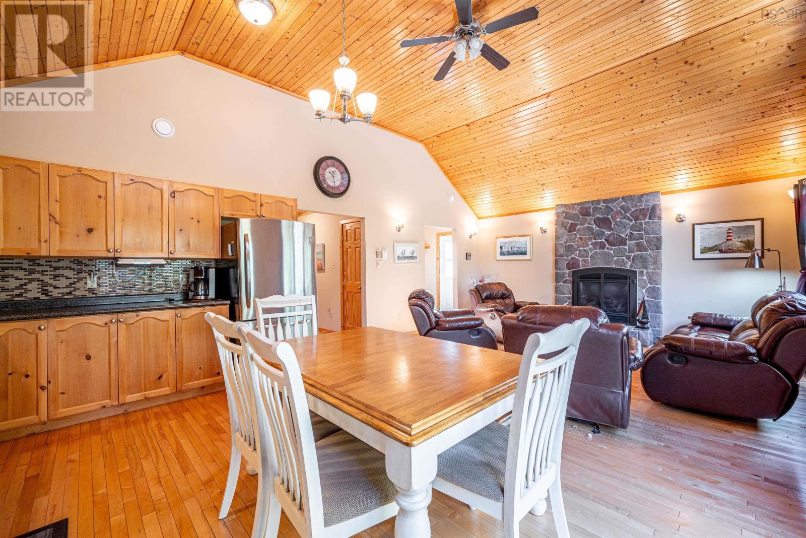 For sale 130 Loon Drive, Vaughan, Nova Scotia B0N2T0 202321423