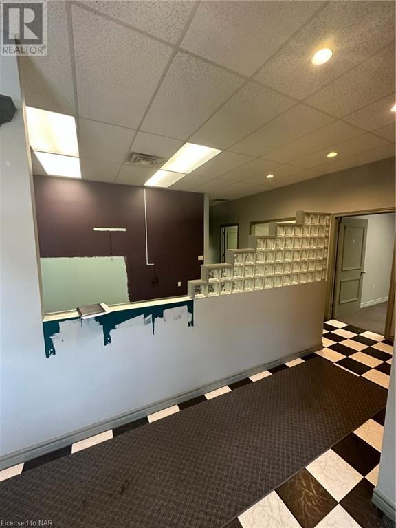 For lease 258 KILLALY Street W Unit 13, Port Colborne, Ontario L3K6A6