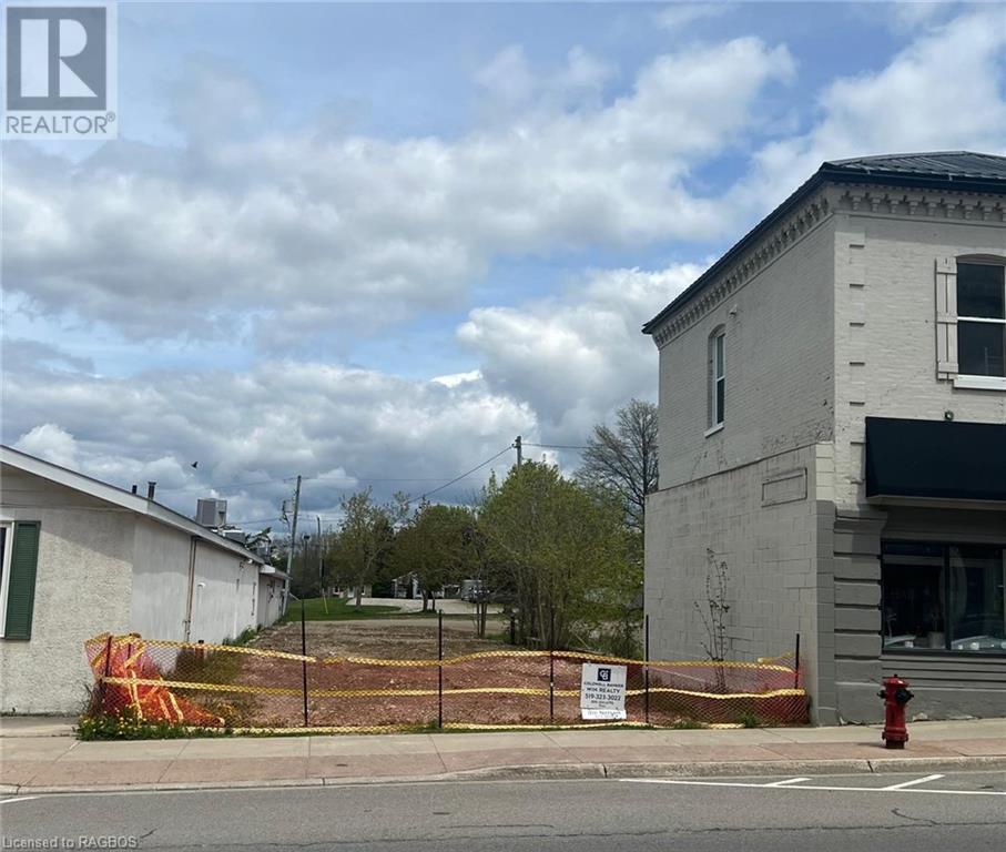 For sale 250 MAIN Street S, Mount Forest, Ontario N0G2L0 40526323