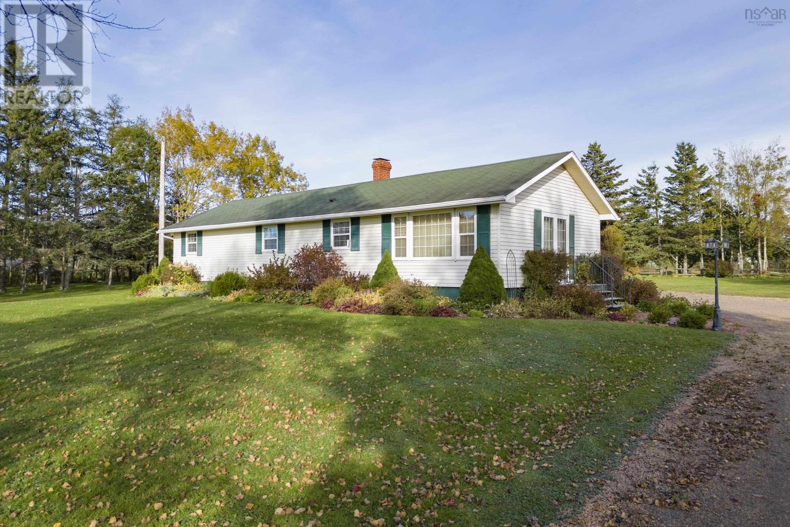 For sale 244 Beaver Dam Road, Parrsboro, Nova Scotia B0M1S0