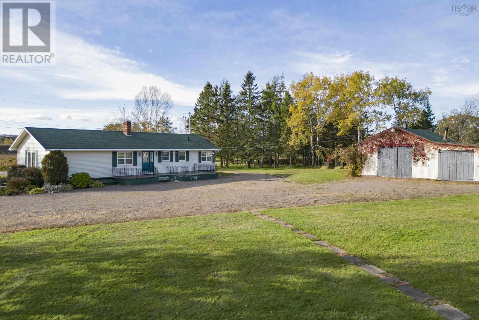 For sale 244 Beaver Dam Road, Parrsboro, Nova Scotia B0M1S0