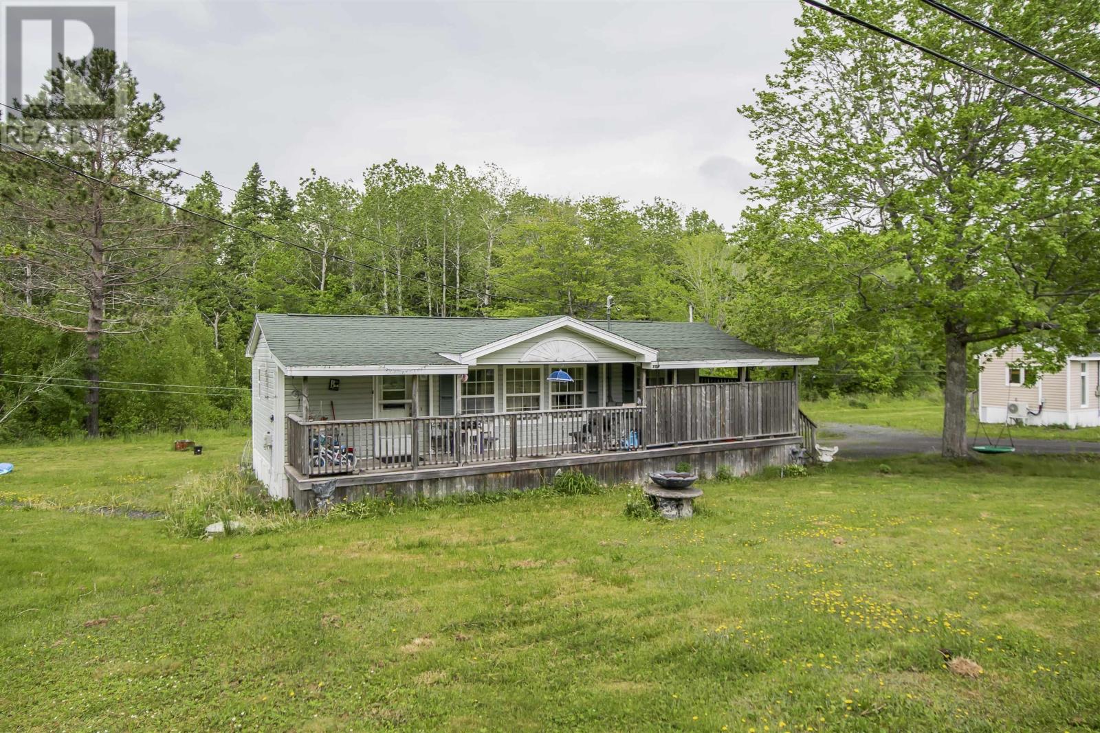 For sale 109 Marsh Road, Coalburn, Nova Scotia B0K1W0 202324112