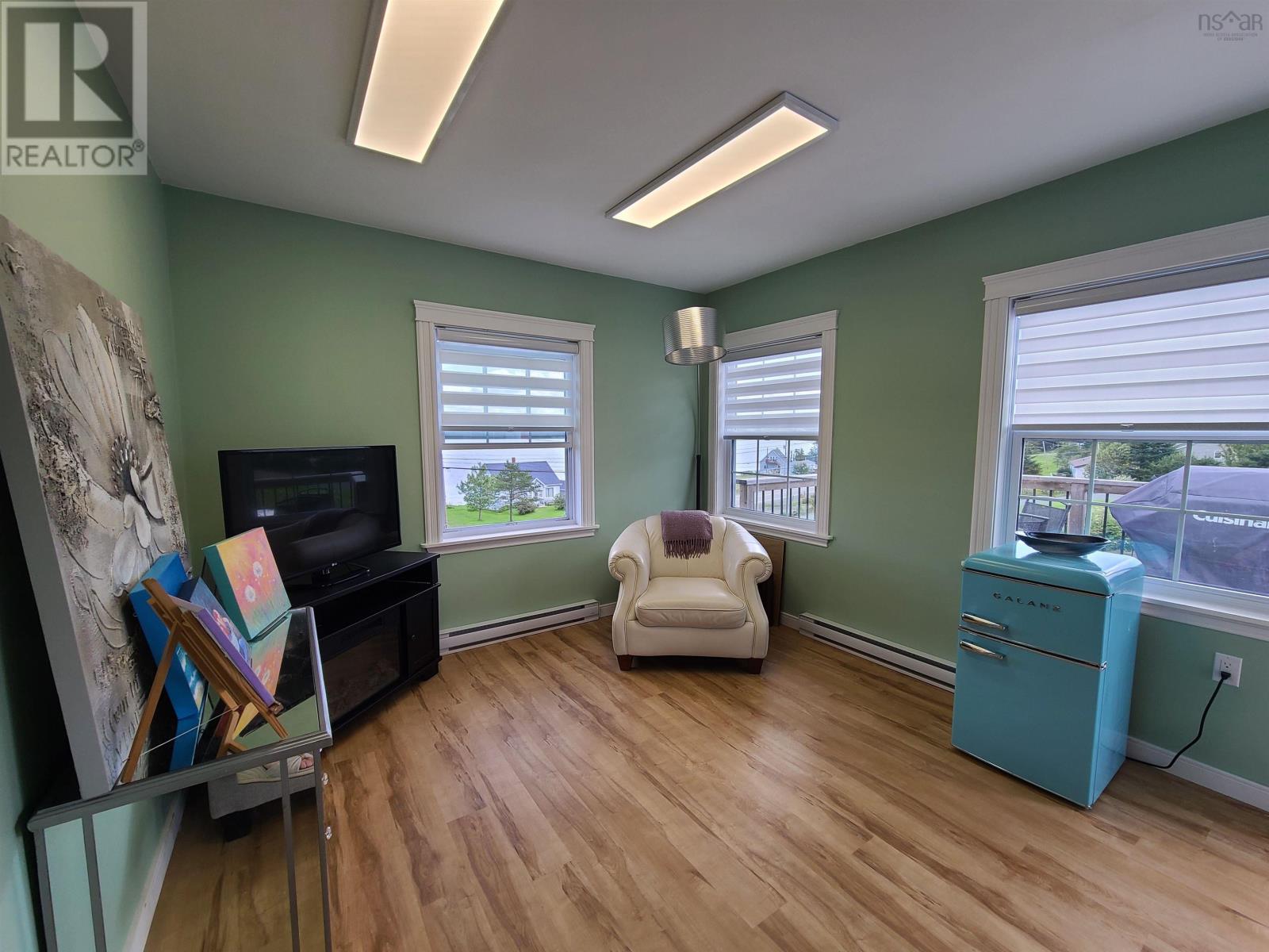 For sale 10196 Grenville Street, St. Peter's, Nova Scotia B0E3B0 202317882 REALTOR.ca