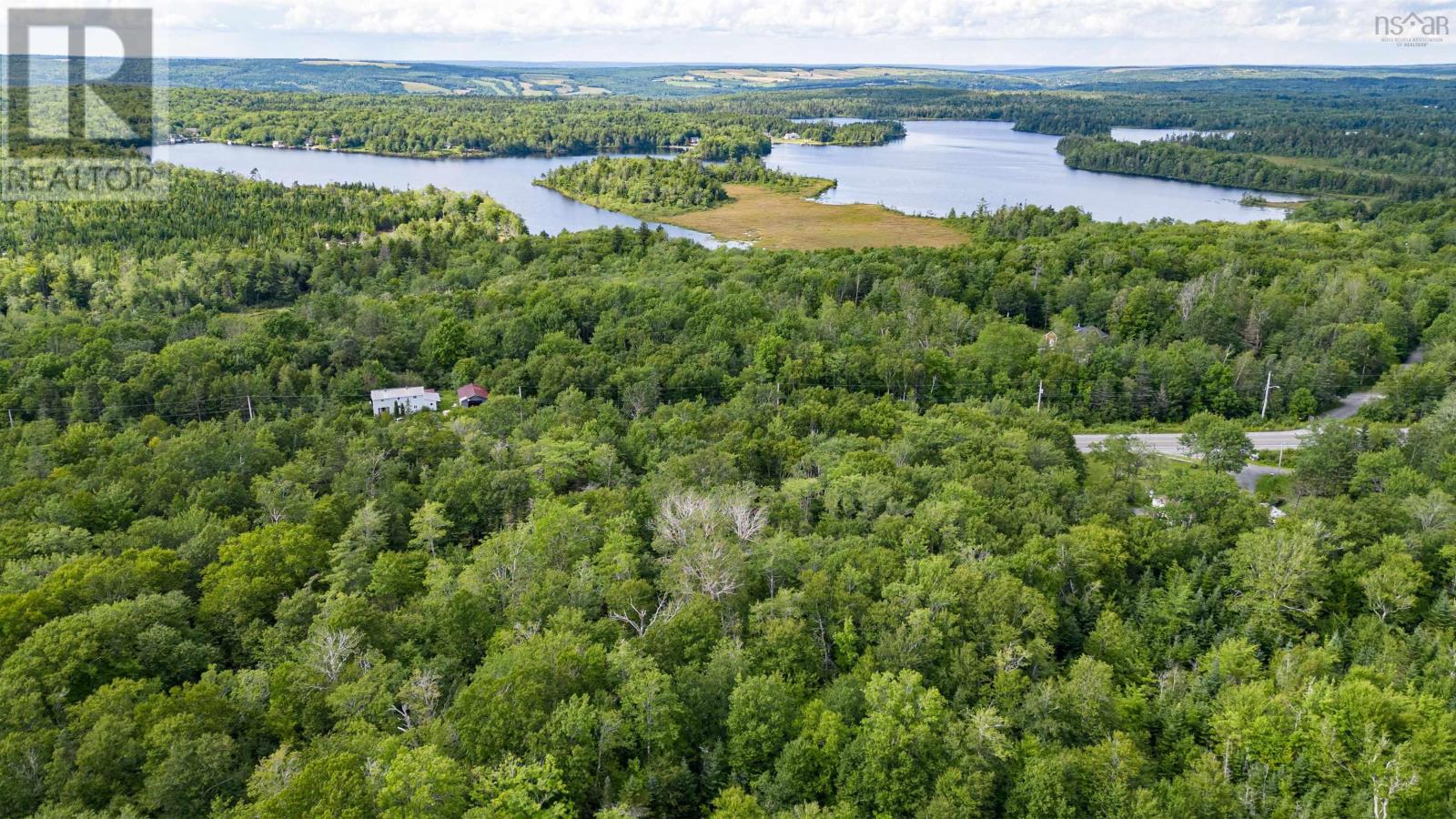For sale Sheet Harbour Road, Mill Lake, Nova Scotia B0N1M0 202316511 REALTOR.ca