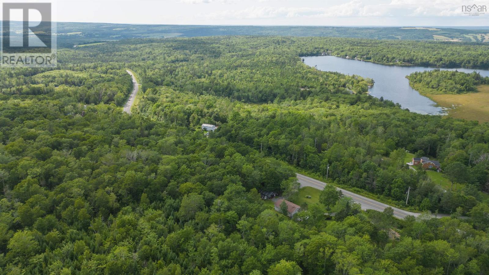 For sale Sheet Harbour Road, Mill Lake, Nova Scotia B0N1M0 202316511