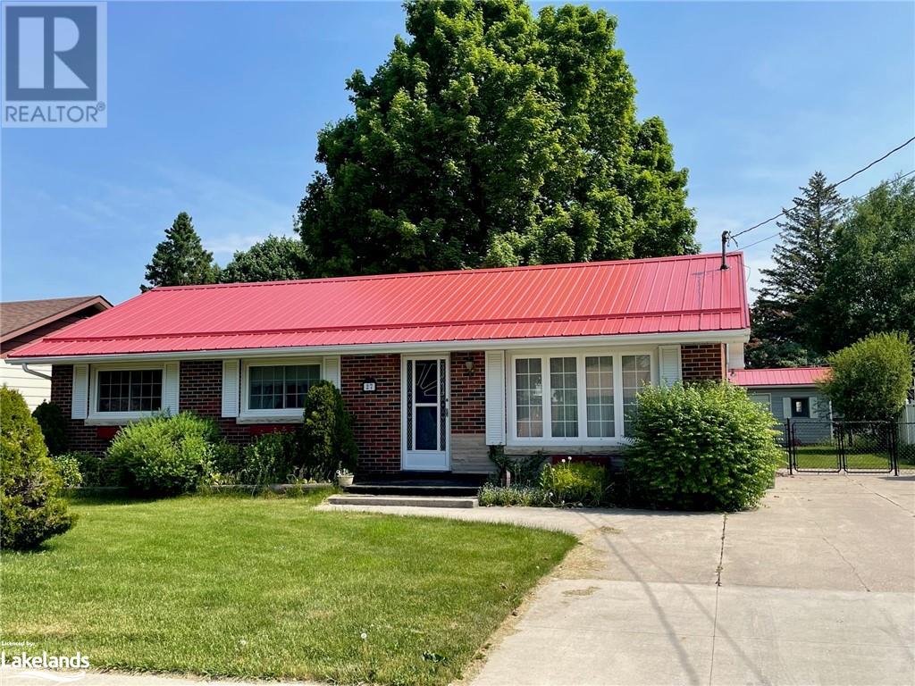 For sale 27 HERBERT Avenue, Markdale, Ontario N0C1H0 40527160