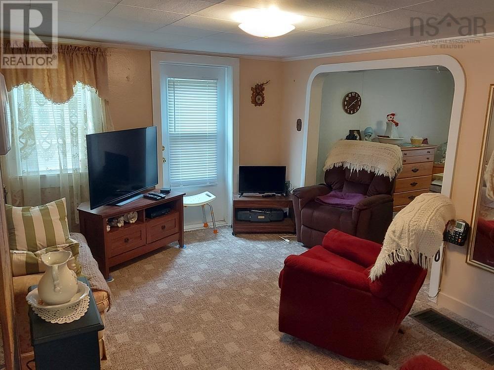 For sale 387 Lochside Road, Pondville, Nova Scotia B0E1K0 202317458